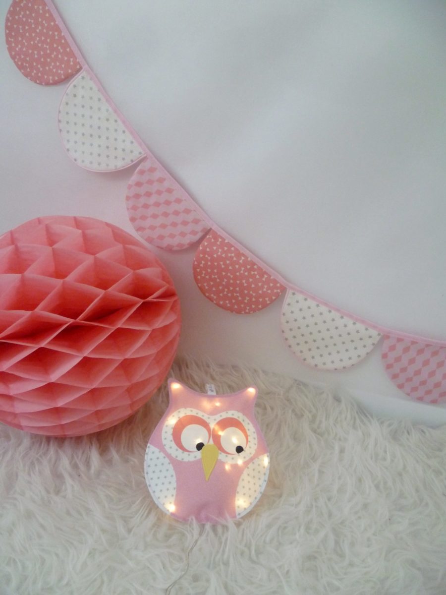 guirlande fanion rose