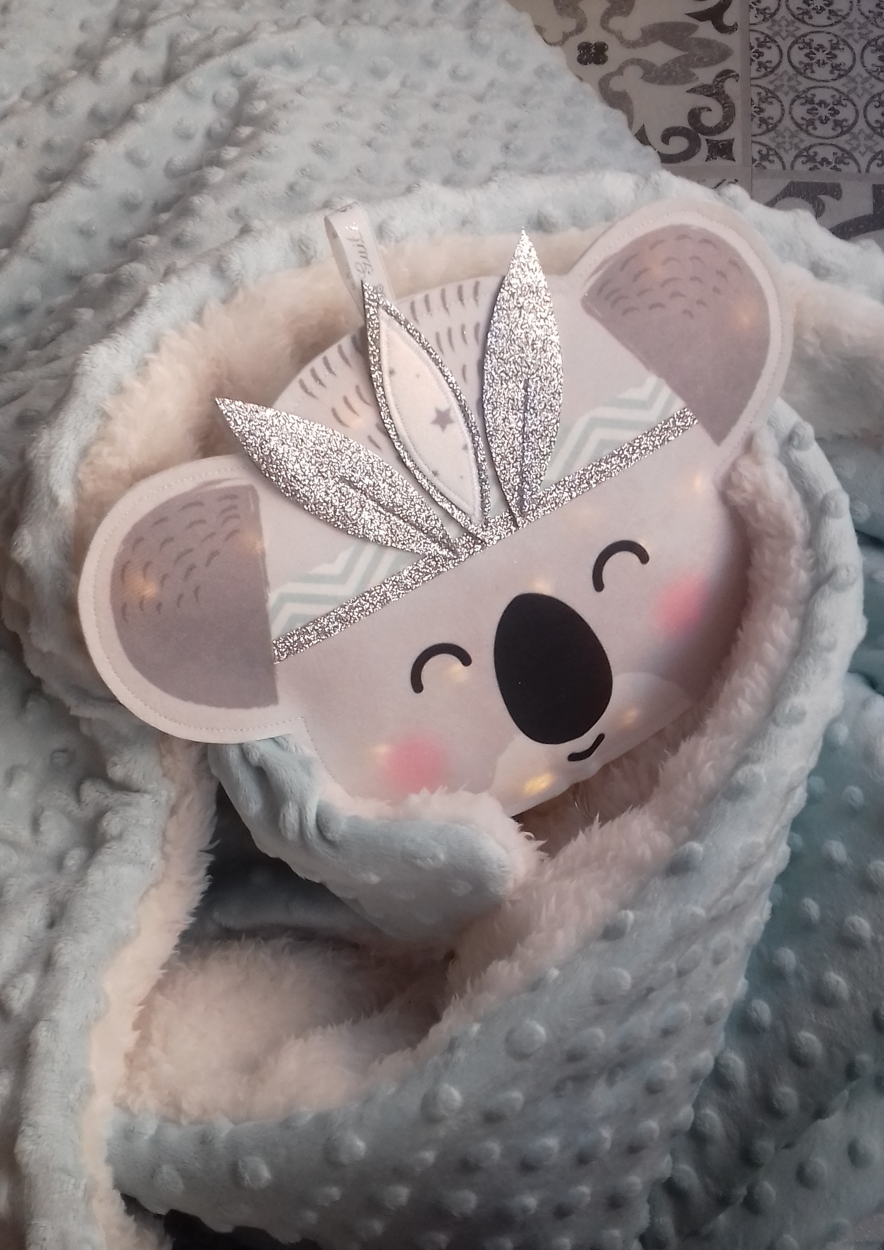 Petite veilleuse Koala indien moutarde – Guili Gribouilli - Linge de lit et  de déco pour enfant