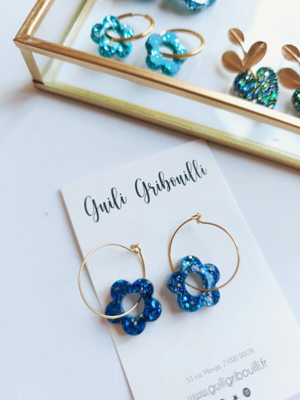 Boucle d'oreilles fleur bleu roy