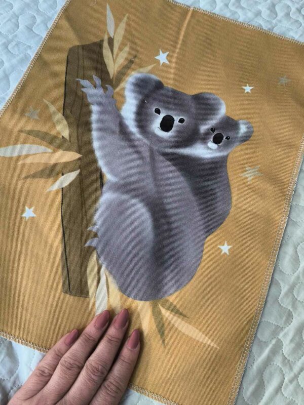 Réservé Luking tenture koala moutarde surfilee